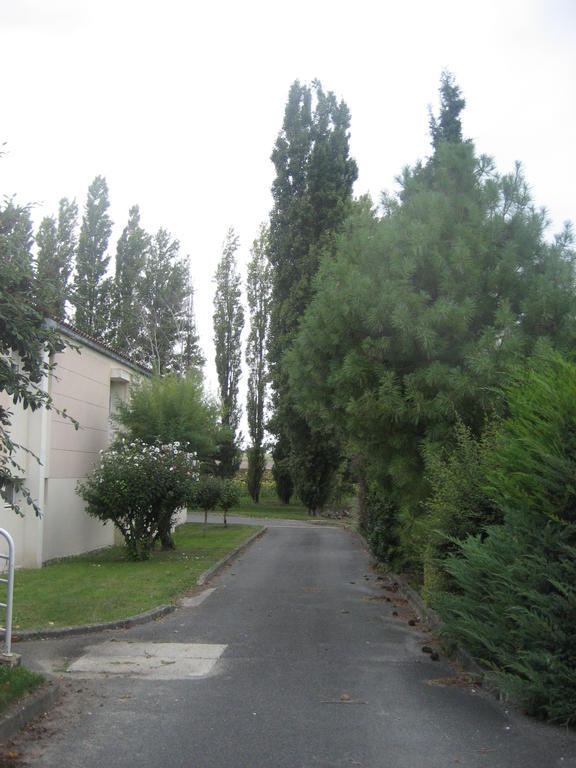Hotel Bon Repos Barbezieux-Saint-Hilaire Esterno foto